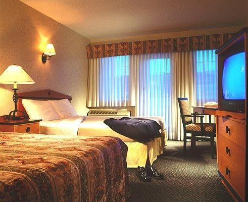 Four Points By Sheraton Hotel & Suites Calgary West Habitación foto